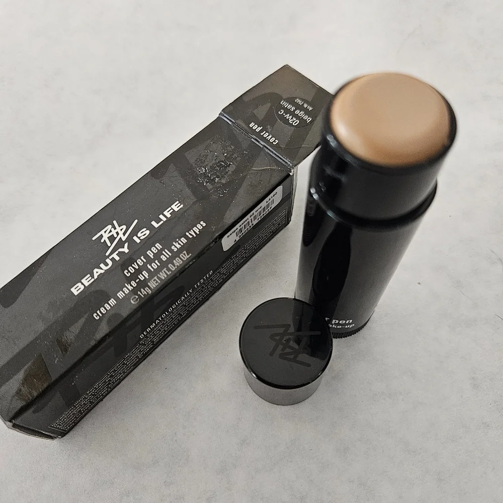 Beauty Is‎ Life Cover Pen BEIGE SATIN 02W-C